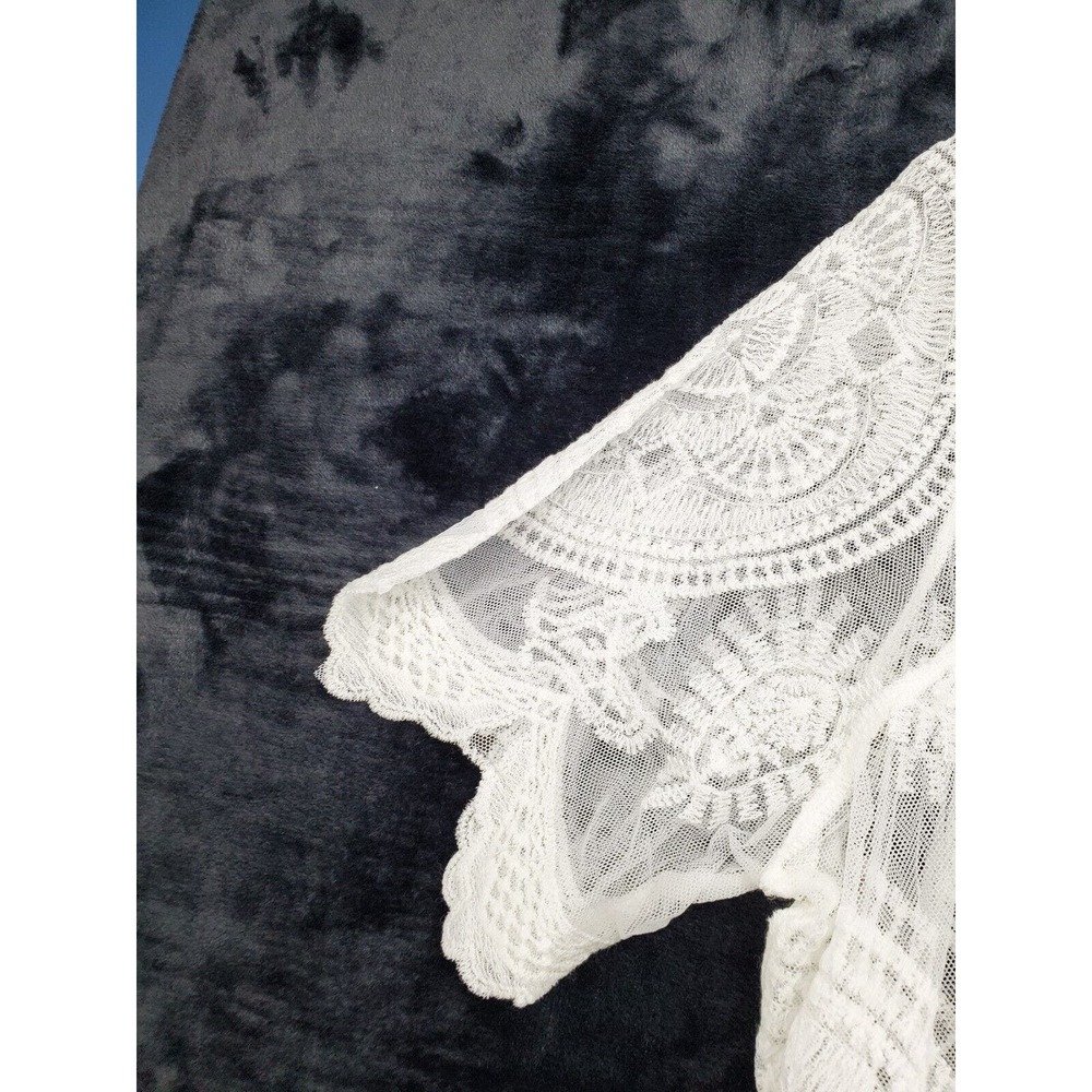 Nina Leonard White Lace Crochet Cover-Up - Picture 5 of 8